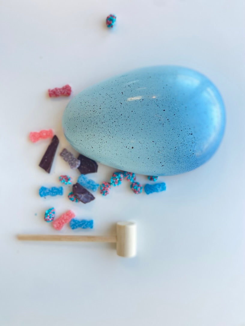 8" Smashable Easter Egg!